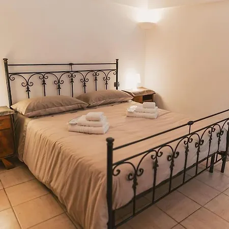 Trulli Di Nonno Stefano